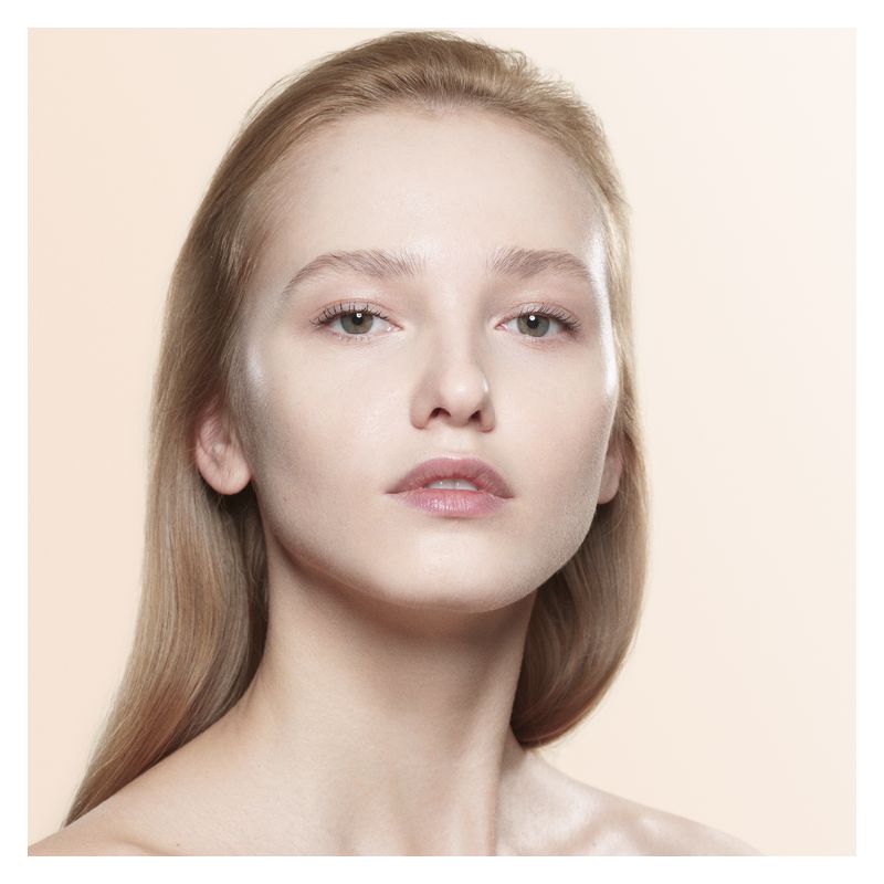 Armani Luminous Silk Foundation