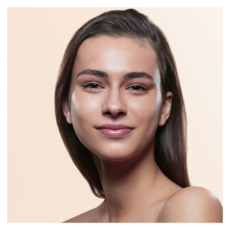 Armani Luminous Silk Foundation