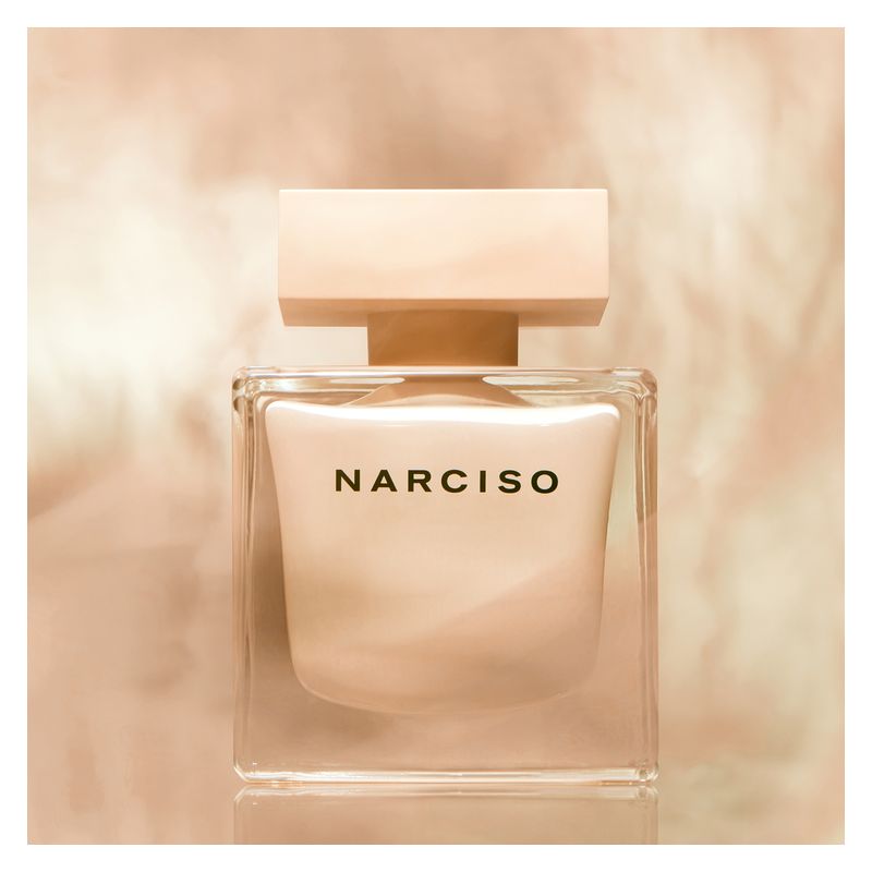Narciso Rodriguez Narciso Poudrée, Eau de Parfum Donna, 30 ml Spray, Profumo Floreale Legnoso Muschiato Cipriato con Gelsomino, Rosa e Cedro