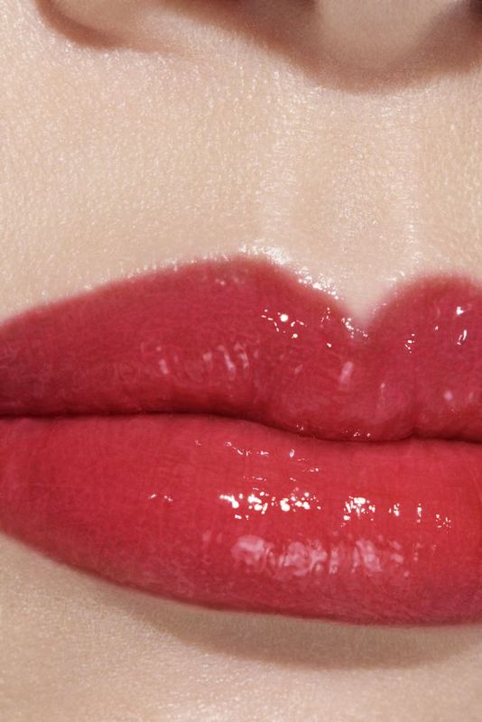 CHANEL Rouge Coco Flash, Rossetto Idratante Colore Intenso, Donna, 3 g, 68 - Ultime, Finish Brillante, Rossetto a lunga tenuta per labbra luminose