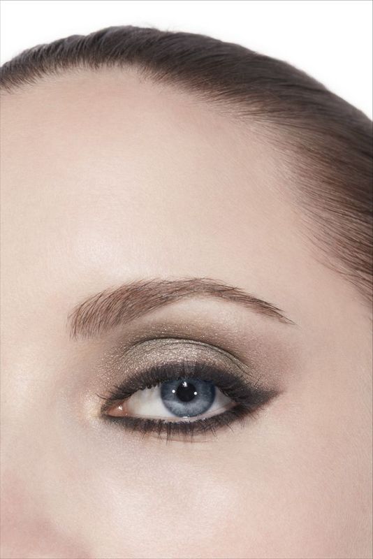 CHANEL Les 4 Ombres