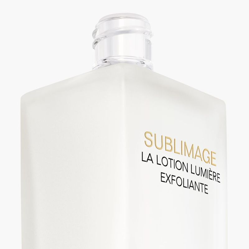 CHANEL Sublimage La Lotion Lumière Exfoliante