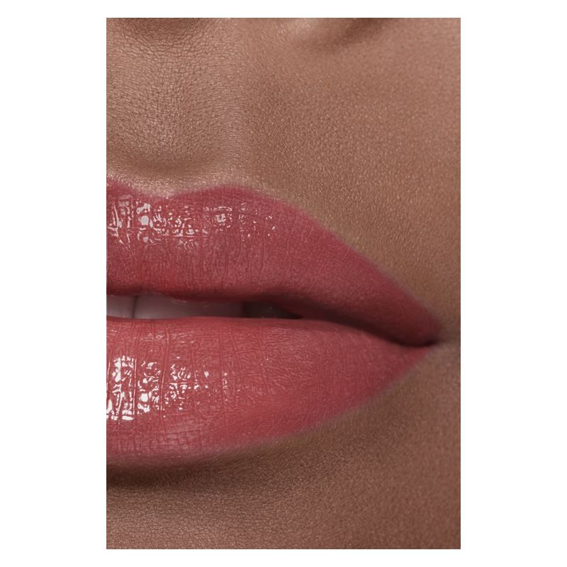 CHANEL Rouge Coco Flash, Rossetto Idratante Colore Intenso e Brillante, Donna, 3 g, 144 Move, Finish Luminoso, Labbra idratate e brillanti