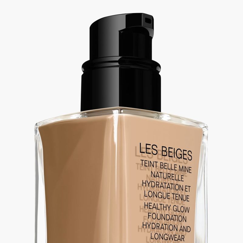 CHANEL Les Beiges Teint Belle Mine Naturelle, Fondotinta Fluido Idratante Donna, 30 ml, Colore B40, Lunga Tenuta, Effetto Pelle Sana e Luminosa