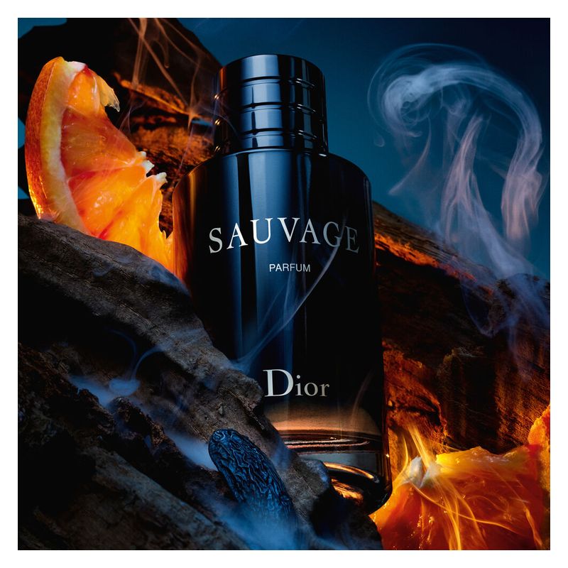 DIOR Sauvage Parfum, Profumo Uomo, 200 ml Spray, Fragranza Intensa Ambrata Fougère con Bergamotto, Sandalo e Vaniglia, Lunga Durata
