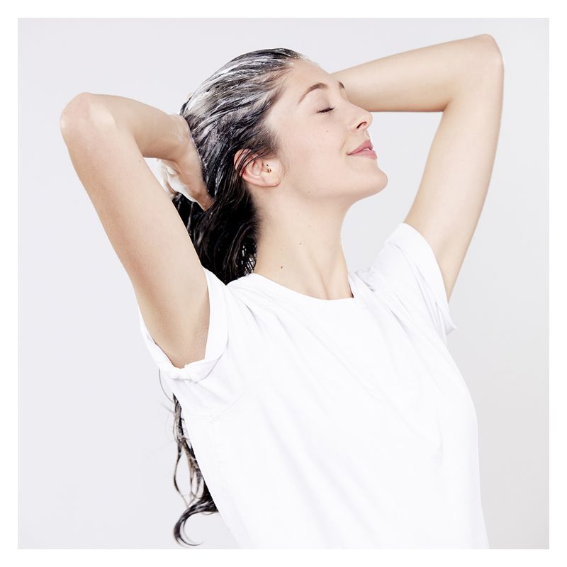 Sisley Hair Rituel Le Baume Restructurant Nourrissant, Balsamo Pre-Shampoo Riparatore, Trattamento Nutriente per Capelli Secchi e Danneggiati, 125 g Sisley Hair Rituel Le Baume Restructurant Nourrissant, Balsamo Pre-Shampoo Riparatore, Trattamento Nutriente per Capelli Secchi e Danneggiati, 125 g