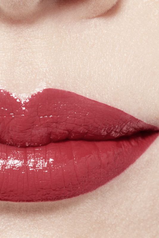CHANEL Rouge Allure Laque