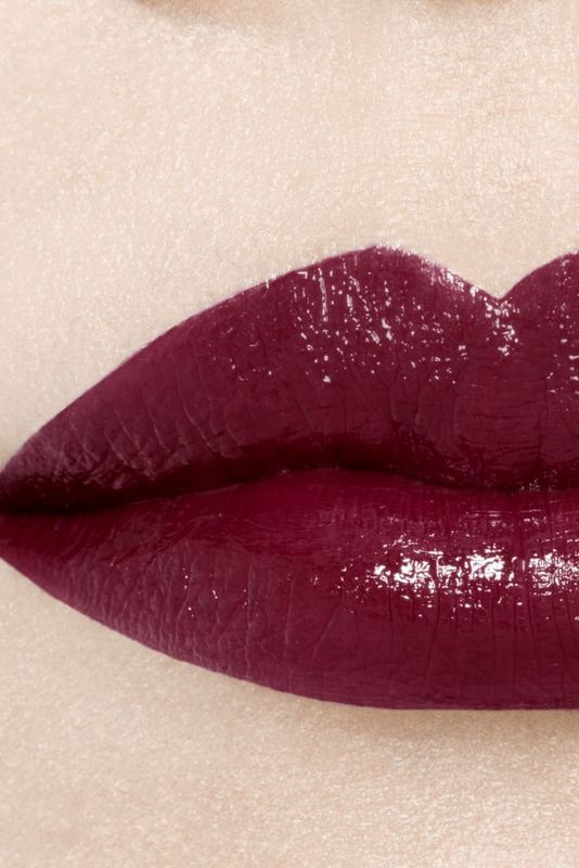 CHANEL Rouge Allure Laque, Rossetto Fluido Satinato, 5.5 ml, Colore 79 Éternité, Lunga Tenuta e Brillantezza, Make-up Labbra Idratante Professionale CHANEL Rouge Allure Laque, Rossetto Fluido Satinato, 5.5 ml, Colore 79 Éternité, Lunga Tenuta e Brillantezza, Make-up Labbra Idratante Professionale