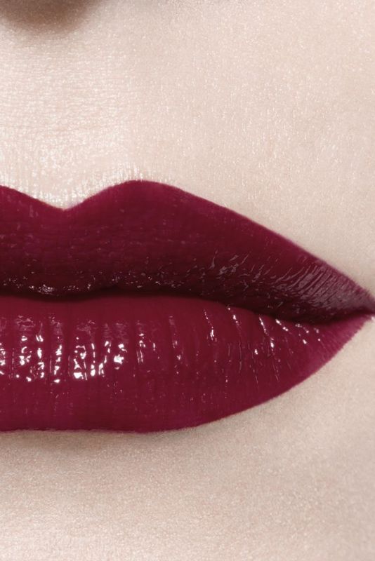 CHANEL Rouge Allure Laque, Rossetto Fluido Satinato, 5.5 ml, Colore 79 Éternité, Lunga Tenuta e Brillantezza, Make-up Labbra Idratante Professionale CHANEL Rouge Allure Laque, Rossetto Fluido Satinato, 5.5 ml, Colore 79 Éternité, Lunga Tenuta e Brillantezza, Make-up Labbra Idratante Professionale