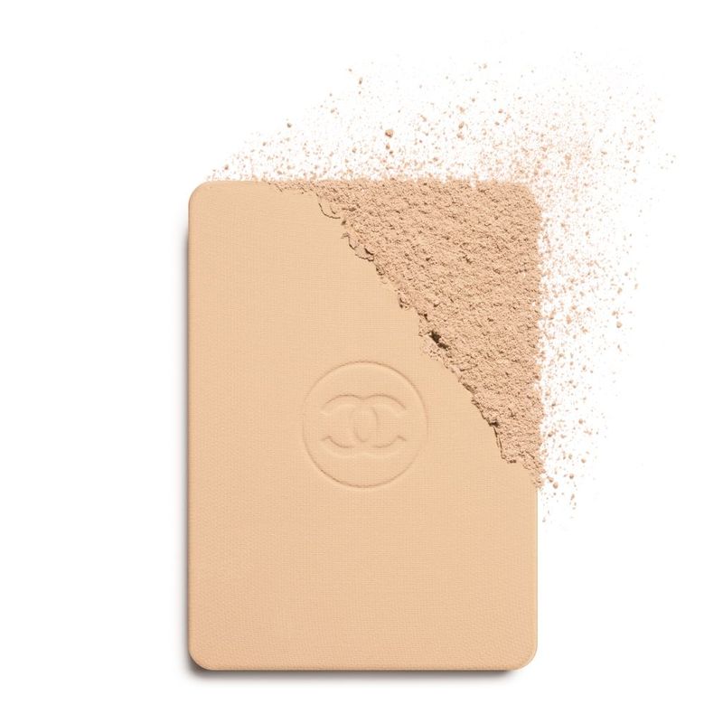 CHANEL Ultra Le Teint, Fondotinta Compatto Alta Perfezione Donna, 13 g, Colore B40, Lunga Tenuta, Finish Opaco Luminoso, Make-up Viso Impeccabile