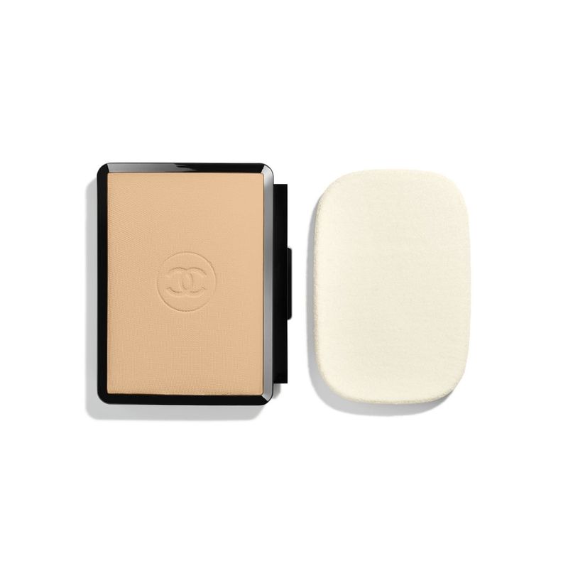 Chanel Chanel Fondotinta ULTRA LE TEINT - RECHARGE Fondotinta compatto ultra confortevole e a lunga tenuta: finitura perfetta _B60