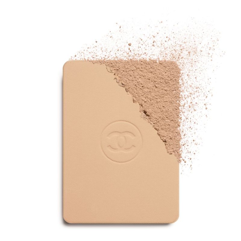 CHANEL Ultra Le Teint Ricarica, Fondotinta Compatto Donna, 13 g, Colore B60, Lunga Tenuta con Finish Opaco Luminoso per un incarnato perfetto