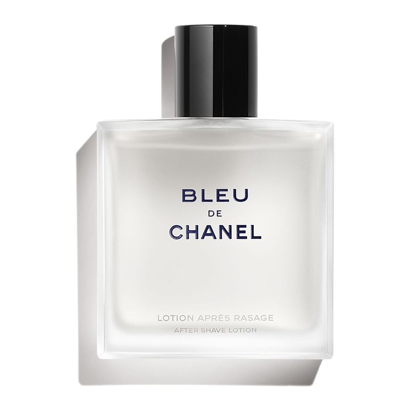 CHANEL Bleu De Chanel, Lozione Dopobarba Uomo, 100 ml, Lenitivo e Rinfrescante, Profumo Uomo dalle note aromatico-boschive CHANEL Bleu De Chanel, Lozione Dopobarba Uomo, 100 ml, Lenitivo e Rinfrescante, Profumo Uomo dalle note aromatico-boschive