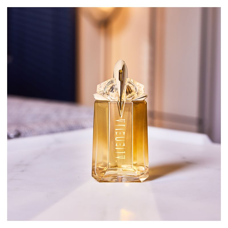 Mugler Alien Goddess, Eau de Parfum Donna, 90 ml Spray Ricaricabile, Profumo Floreale Ambrato Gourmand