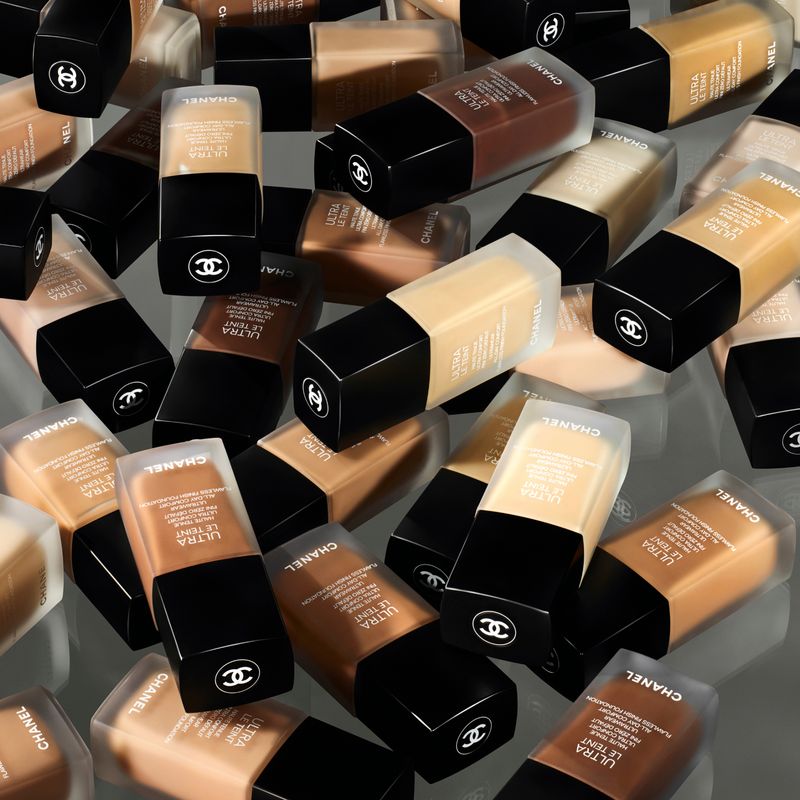 CHANEL Ultra Le Teint Fluide, Fondotinta Lunga Tenuta Donna, 30 ml, Colore BD31 Beige Doré, Finish Opaco Luminoso, Make-up Viso Incarnato Perfetto