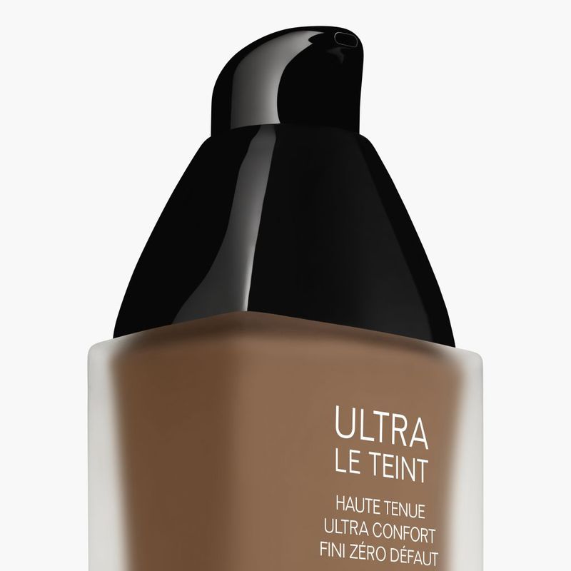 CHANEL Ultra Le Teint Fluide, Fondotinta Lunga Tenuta, Effetto Opaco Luminoso, Comfort 24H, Tonalità BR172 Beige Rosé, 30 ml, Make-Up Viso