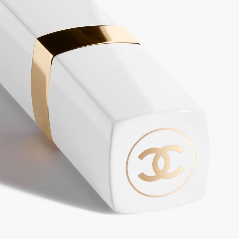 CHANEL Rouge Coco Baume, Balsamo Labbra Idratante Colorato, 920 In Love, 3 g, Effetto Luminoso e Naturale, Rossetto a Intensità Modulabile