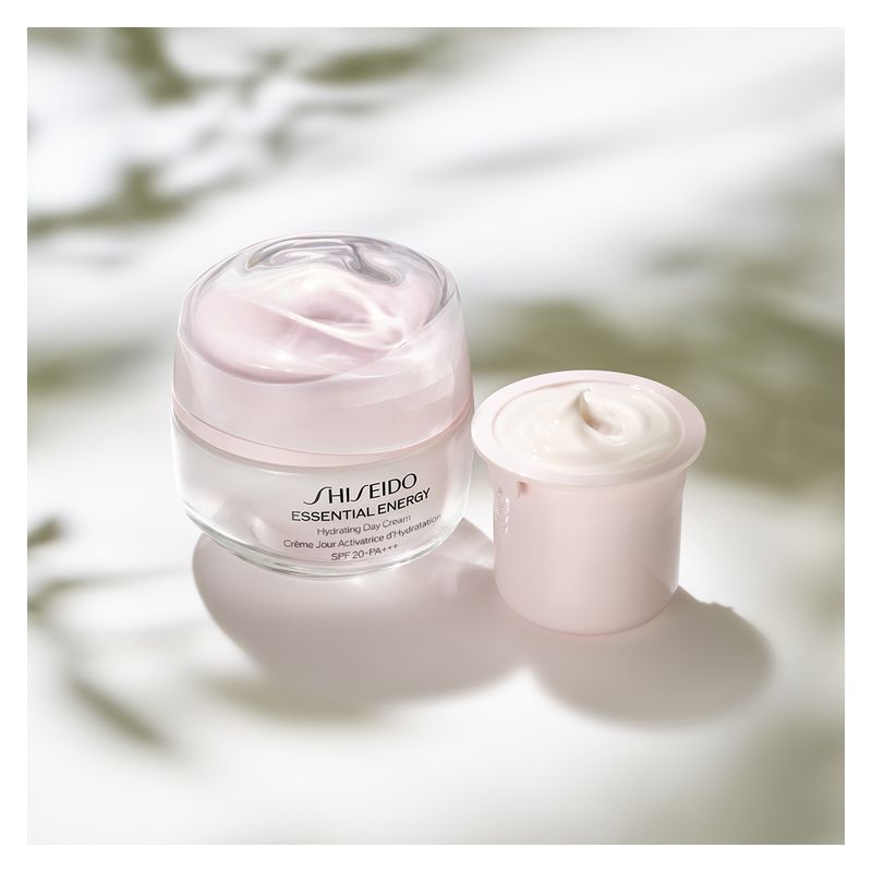 Shiseido Essential Energy Hydrating Day Cream, Crema Giorno Idratante Viso con SPF 20, 50 ml, con Acido Ialuronico e Ginseng per Linee Sottili