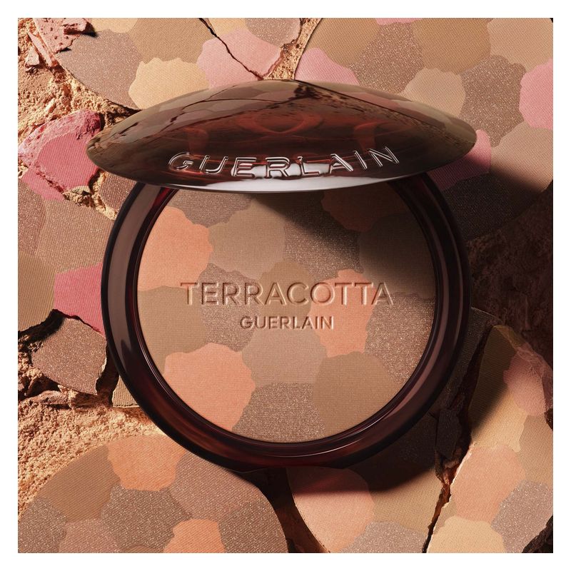 Guerlain Terracotta Light, Poudre Éclat Bonne Mine Naturelle, 04 Foncè Rosé, 10 g, Terra Abbronzante Illuminante per un incarnato radioso e naturale