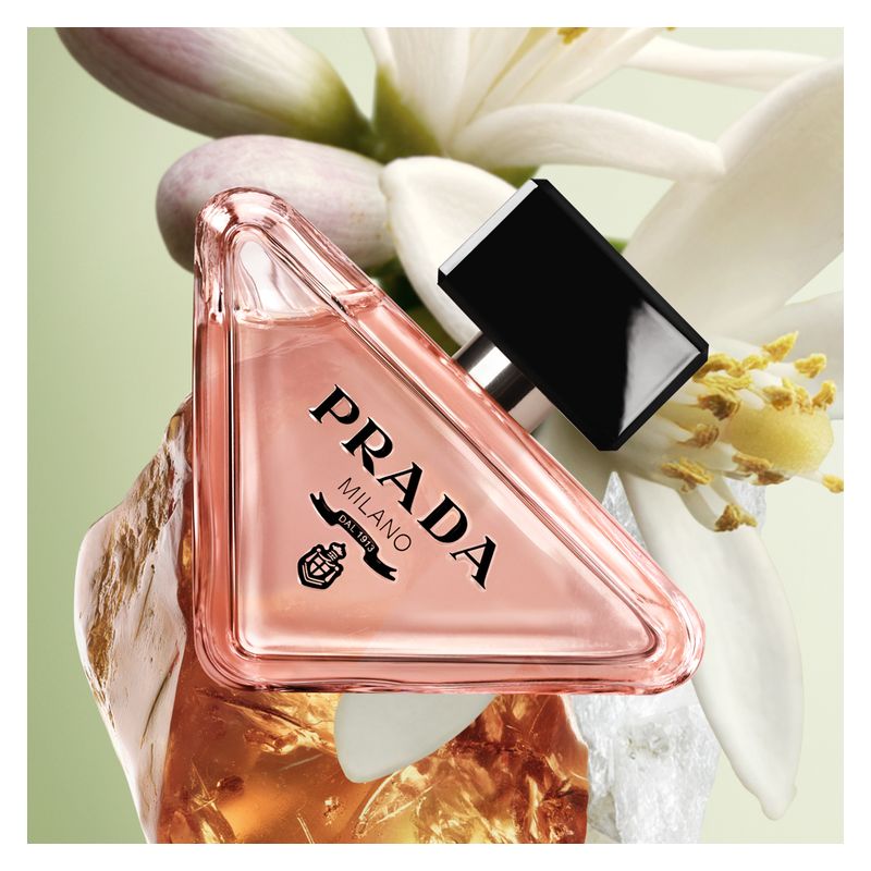 Prada Paradoxe, Eau de Parfum Donna, 50 ml Spray Ricaricabile, Profumo femminile Floreale Ambrato, fragranza iconica, sensuale e di lunga durata Prada Paradoxe, Eau de Parfum Donna, 50 ml Spray Ricaricabile, Profumo femminile Floreale Ambrato, fragranza iconica, sensuale e di lunga durata