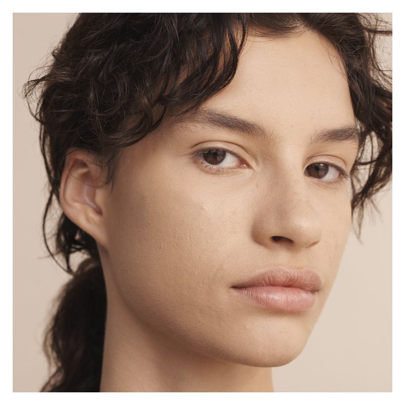 Armani Power Fabric+ Ultra Longwear Weightless Matte Foundation SPF 20, Fondotinta Fluido Donna, 30 ml, Colore 5.5, Lunga Tenuta Effetto Opaco Armani Power Fabric+ Ultra Longwear Weightless Matte Foundation SPF 20, Fondotinta Fluido Donna, 30 ml, Colore 5.5, Lunga Tenuta Effetto Opaco