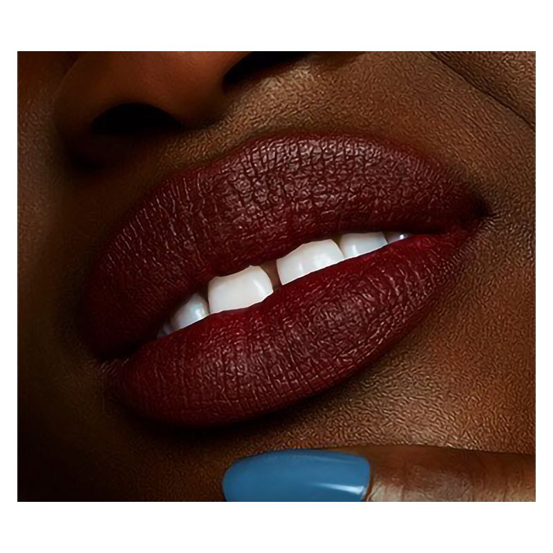 MAC Powder Kiss Liquid Lipcolour, Rossetto Liquido Effetto Opaco Donna, 5 ml, Colore Pretty Pleats!, Tinta labbra idratante e a lunga tenuta MAC Powder Kiss Liquid Lipcolour, Rossetto Liquido Effetto Opaco Donna, 5 ml, Colore Pretty Pleats!, Tinta labbra idratante e a lunga tenuta