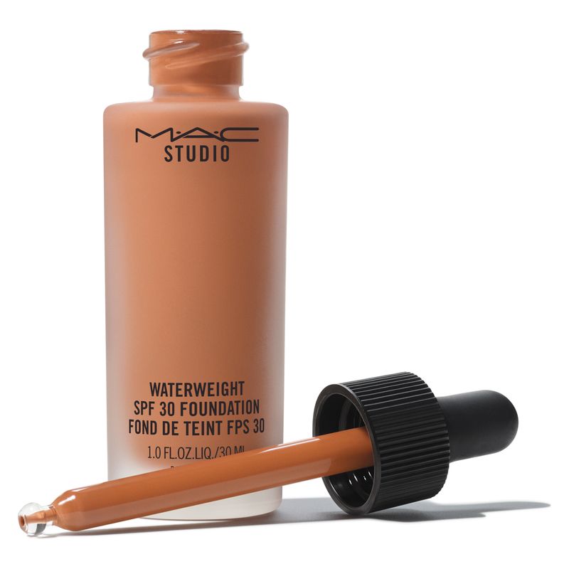 MAC Studio Waterweight Spf 30 Foundation - Fondotinta