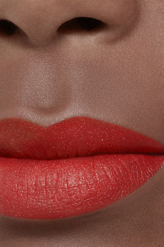 CHANEL Rouge Allure Velvet