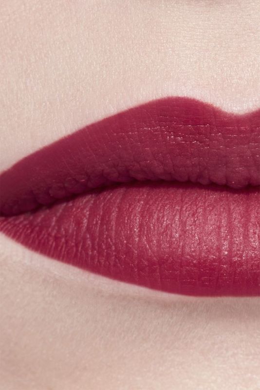CHANEL Rouge Allure Velvet