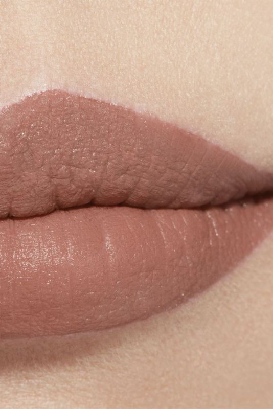 CHANEL Rouge Allure Velvet