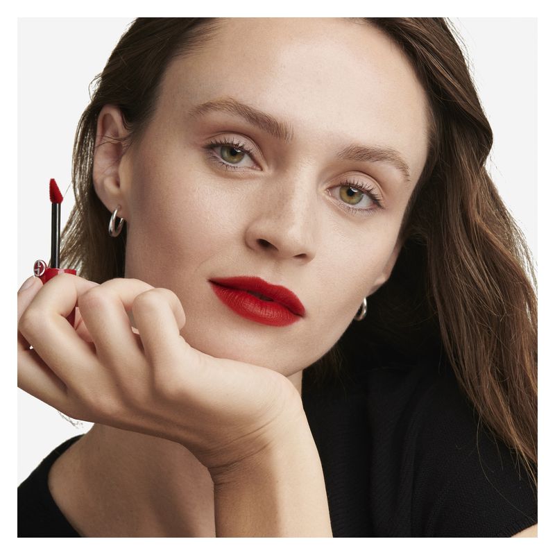 Armani Lip Maestro Satin, Rossetto Liquido Donna, 08 Rooftop Party, Finish Satinato, Lunga Tenuta e Idratante, Colore Intenso Rosso