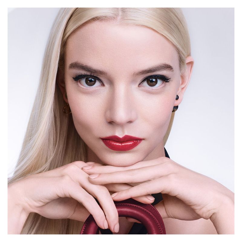 DIOR Dior Addict - Rossetto Brillante Idratante – 90% Di Ingredienti Di Origine Naturale – Ricaricabile