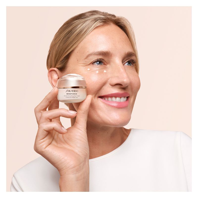 Shiseido Benefiance Wrinkle Smoothing Eye Cream - Crema Contorno Occhi Antirughe