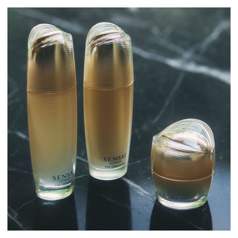 SENSAI Ultimate The Lotion II, Lozione Viso Anti-età Ricca, 125 ml, Trattamento Idratante Lussuoso Unisex, Effetto Pelle di Seta, Skincare Giapponese