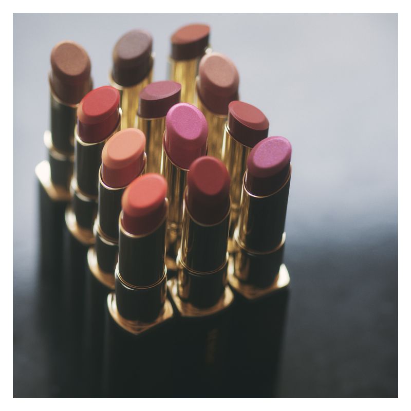 SENSAI Colours Lasting Plump Lipstick Ricarica, Rossetto Donna Effetto Rimpolpante e Luminoso, Colore LP06 Shimmer Nude, Finish Brillante SENSAI Colours Lasting Plump Lipstick Ricarica, Rossetto Donna Effetto Rimpolpante e Luminoso, Colore LP06 Shimmer Nude, Finish Brillante