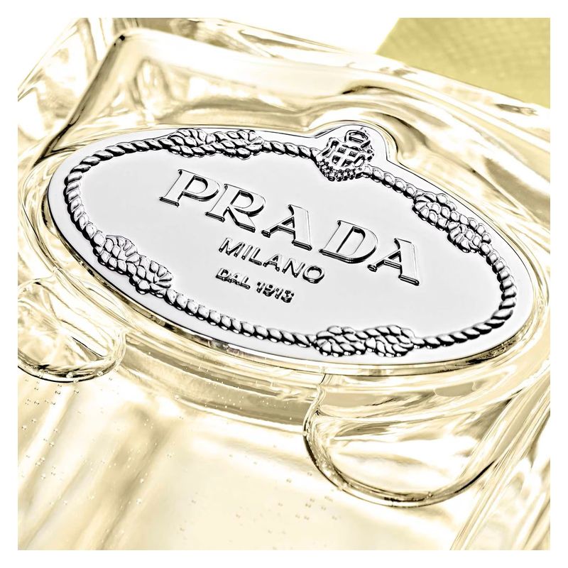 Prada Infusion de Gingembre, Eau de Parfum Unisex, 100 ml Spray, Profumo legnoso agrumato con note di Zenzero, Mandarino Verde e Vetiver Prada Infusion de Gingembre, Eau de Parfum Unisex, 100 ml Spray, Profumo legnoso agrumato con note di Zenzero, Mandarino Verde e Vetiver