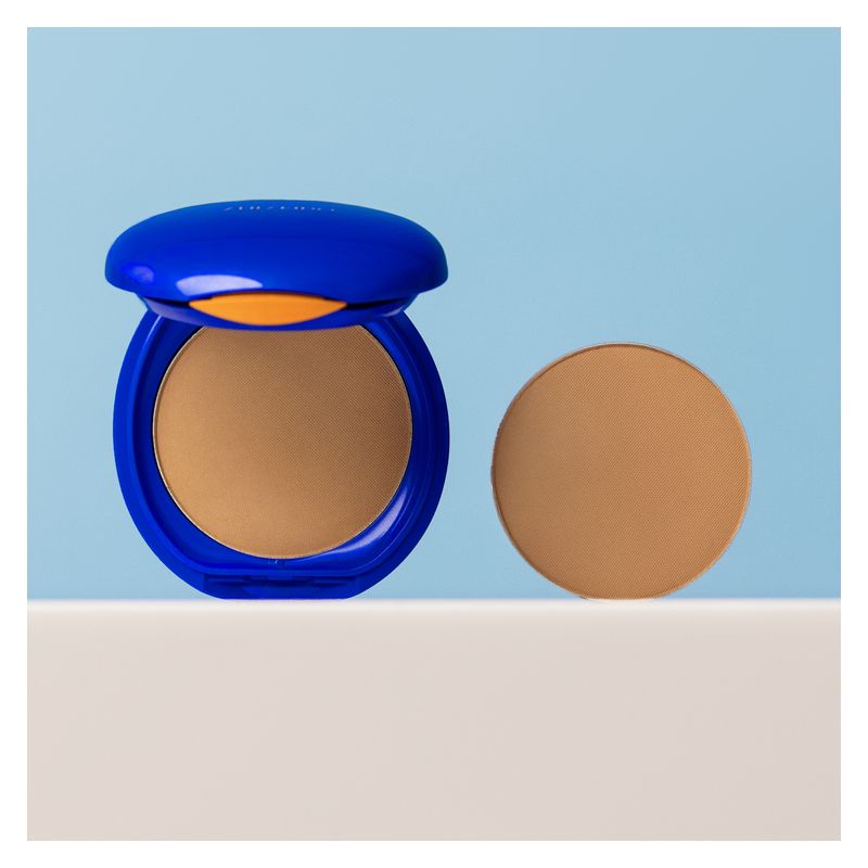 Shiseido UV Protective Compact Foundation SPF 30, Fondotinta Compatto Donna Ricarica 12 g, Medium Ocre, Protezione Solare e Lunga Tenuta