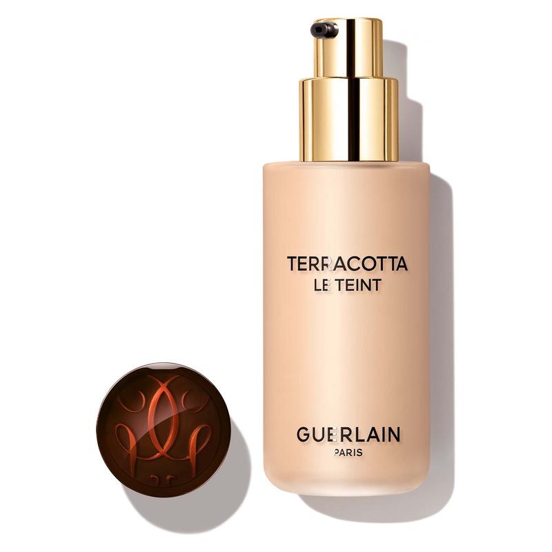Guerlain Terracotta Le Teint, Fondotinta Liquido Lunga Tenuta 24 Ore, 35 ml, Colore 1,5N Neutral, Effetto Bonne Mine Naturale, Finish Luminoso No Transfer Guerlain Terracotta Le Teint, Fondotinta Liquido Lunga Tenuta 24 Ore, 35 ml, Colore 1,5N Neutral, Effetto Bonne Mine Naturale, Finish Luminoso No Transfer