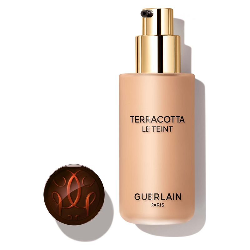 Guerlain Terracotta Le Teint, Fondotinta Fluido Lunga Tenuta 24h, 35 ml, Colore 3,5N Neutral, Effetto Bonne Mine Naturale, Finish Luminoso No Transfer Guerlain Terracotta Le Teint, Fondotinta Fluido Lunga Tenuta 24h, 35 ml, Colore 3,5N Neutral, Effetto Bonne Mine Naturale, Finish Luminoso No Transfer