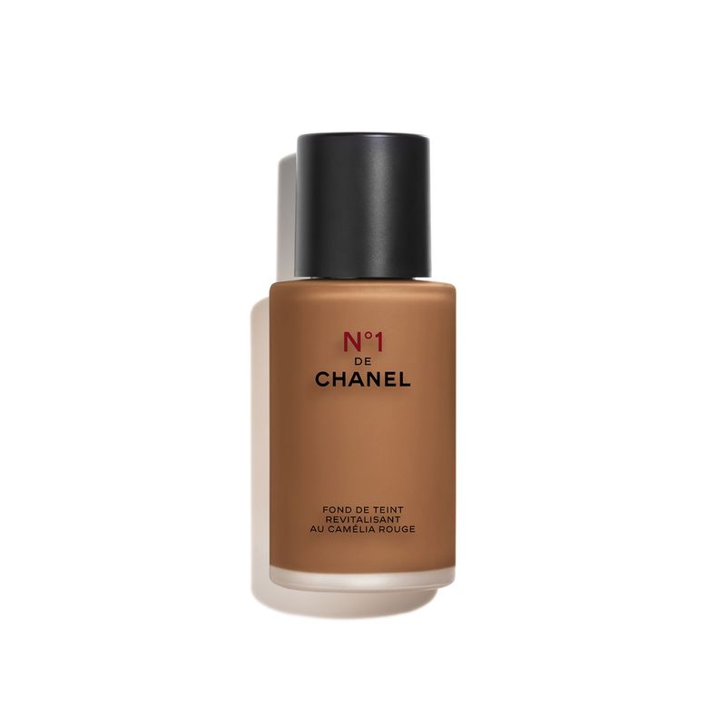 CHANEL N°1 De Chanel Fondotinta Rivitalizzante, Fondotinta Fluido Idratante e Illuminante, Colore B140, 30 ml, Make-Up Viso con Camelia Rossa CHANEL N°1 De Chanel Fondotinta Rivitalizzante, Fondotinta Fluido Idratante e Illuminante, Colore B140, 30 ml, Make-Up Viso con Camelia Rossa