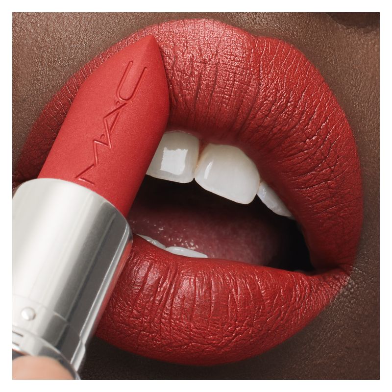 MAC - M·A·CXIMAL SILKY MATTE LIPSTICK MAC - M·A·CXIMAL SILKY MATTE LIPSTICK
