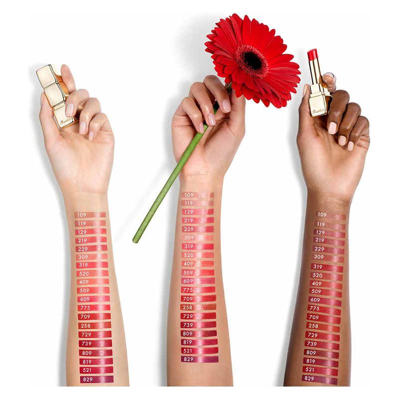 Guerlain KissKiss Shine Bloom, Rossetto Brillante Donna, 775 Poppy Kiss, 3.2 g, Idratante 24h con il 95% di Ingredienti Naturali, Finish Luminoso