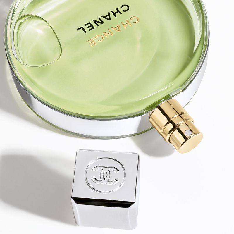 CHANEL Chance Eau Fraîche, Eau de Parfum Donna, 150 ml Spray, Fragranza Floreale Frizzante, Profumo Floreale Legnoso con Note Agrumate e Gelsomino