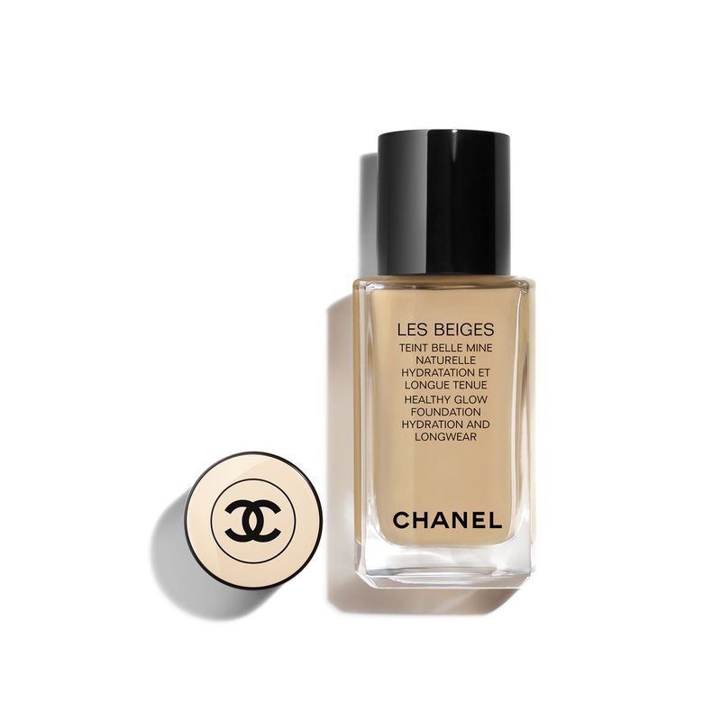 CHANEL Les Beiges Teint Belle Mine Naturelle, Fondotinta Idratante Lunga Tenuta Donna, 30 ml, Colore BO33, per un Incarnato Radioso e Naturale CHANEL Les Beiges Teint Belle Mine Naturelle, Fondotinta Idratante Lunga Tenuta Donna, 30 ml, Colore BO33, per un Incarnato Radioso e Naturale
