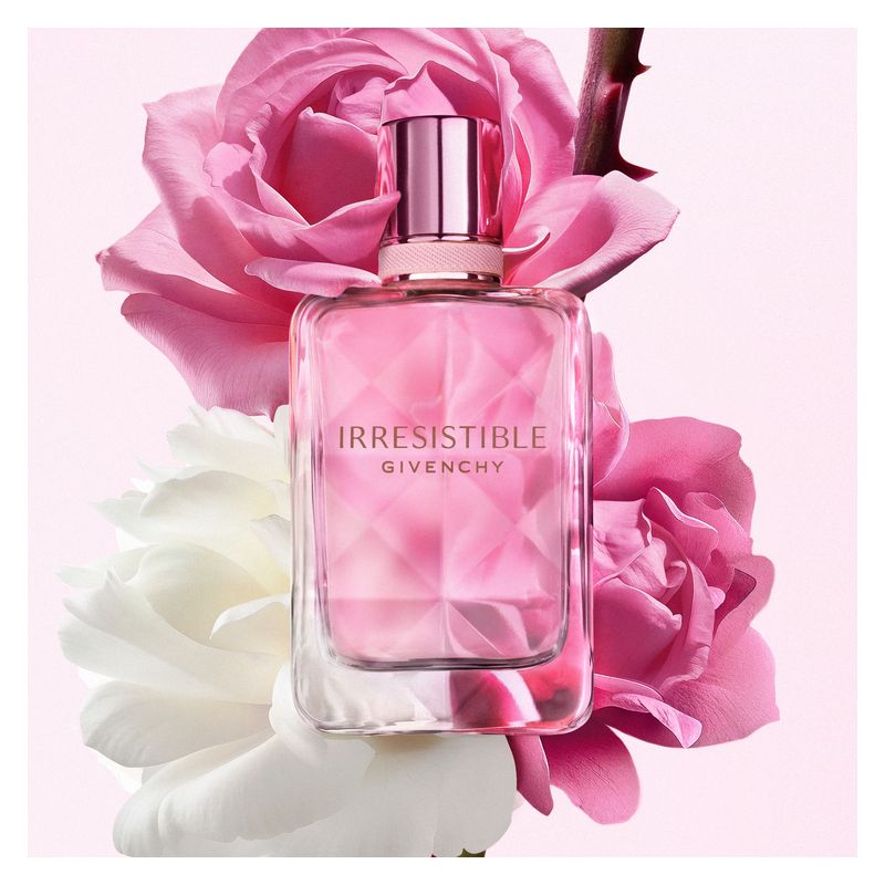 Givenchy Irresistible Very Floral, Eau de Parfum Donna, 80 ml Spray, Profumo femminile floreale legnoso e solare, fragranza intensa, audace e luminosa