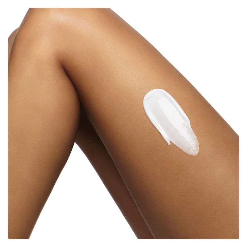 Clarins Aroma Eau Extraordinaire, Crema Corpo Idratante Rivitalizzante Donna, 200 ml, Texture Vellutata, 93% Ingredienti di Origine Naturale