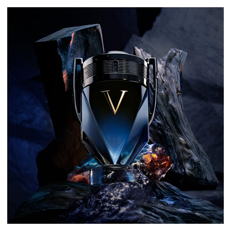 Rabanne Invictus Victory Elixir, Parfum Intense Uomo, 200 ml Spray, Fragranza Maschile Ambrata e Legnosa, Profumo Uomo di Lunga Durata