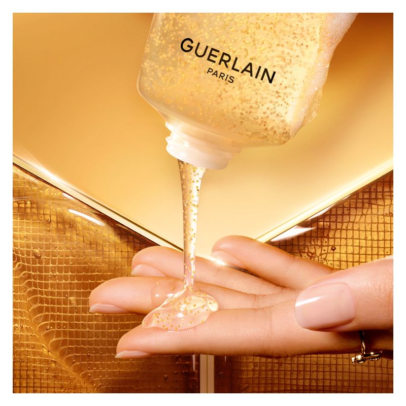 Guerlain ABEILLE ROYALE CLEANSING CARE-IN-MOUSSE