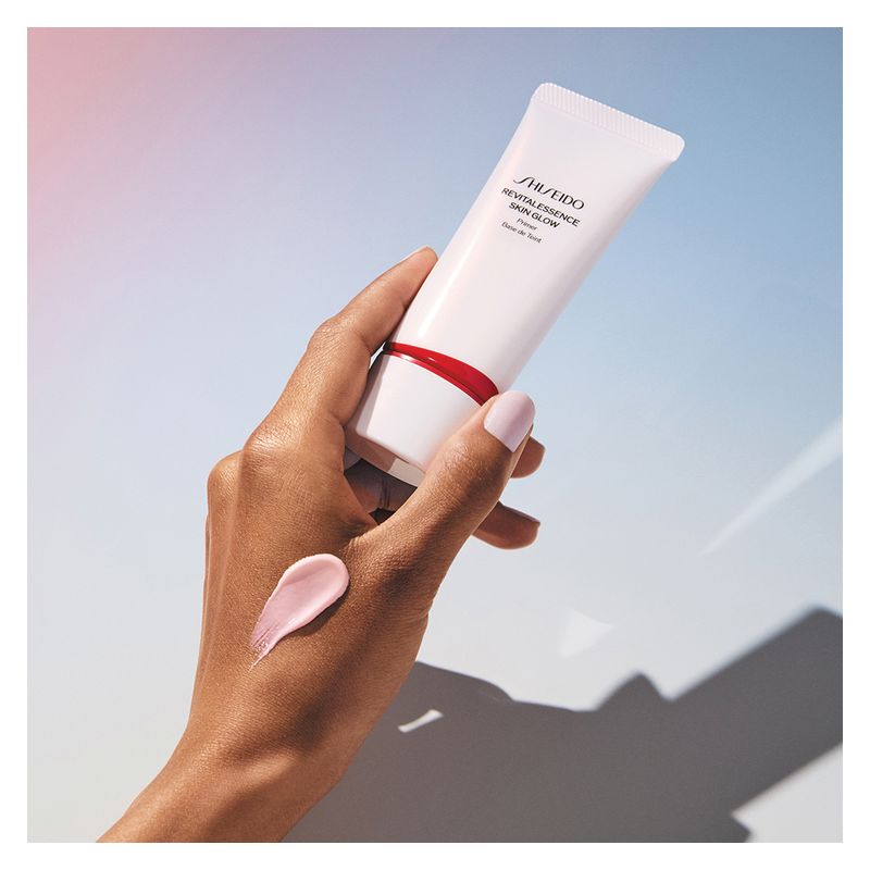 Shiseido REVITALESSENCE SKIN GLOW PRIMER SPF 25 PA++