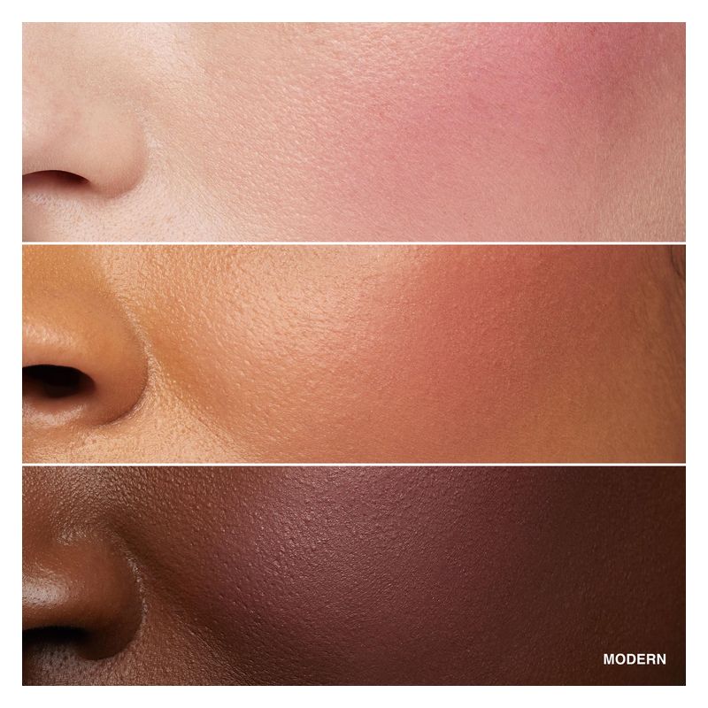 Bobbi Brown POWDER BLUSH - Un blush in polvere con una formula leggera e facilmente sfumabile